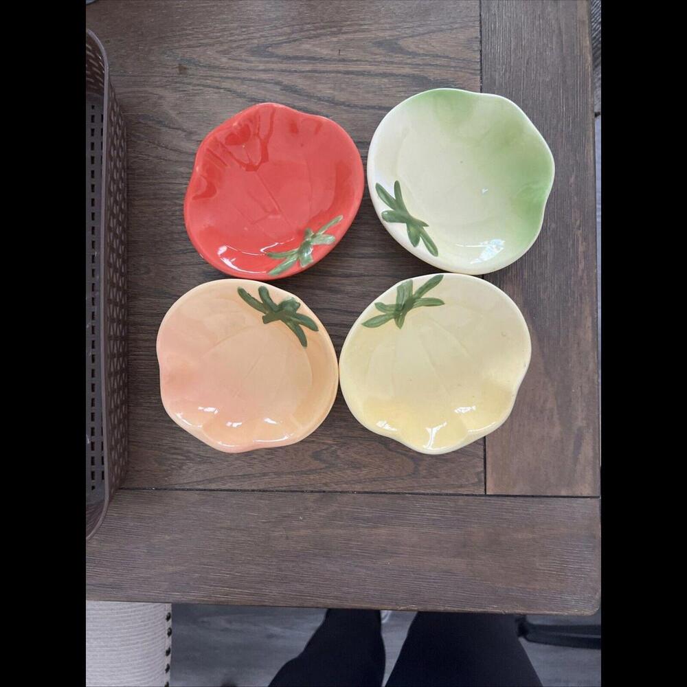 Glazed Ceramic Tomato Dipping Salsa Bowls Set Of 4, Excellent